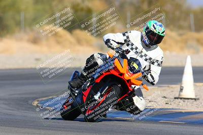 media/Jan-08-2022-SoCal Trackdays (Sat) [[1ec2777125]]/Turn 2 (150pm)/